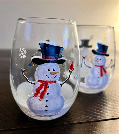 Snowman Wine Glass Christmas Wine Glass Hand Painted Wine Etsy In 2022 Hand Painted Wine