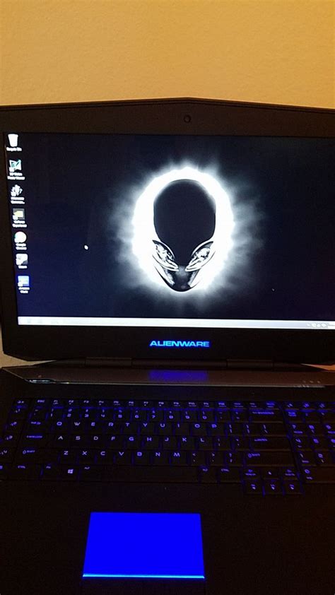 Alienware 18 Laptop And Carrying Case For Sale In Seattle Wa Offerup