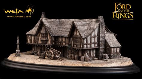 3rd Millenium Toys Lord Of The Rings The Prancing Pony