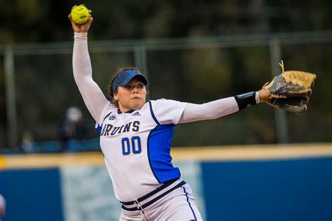 Ucla Softball To Face Lsu In First Round Of Wcws Inside Ucla With