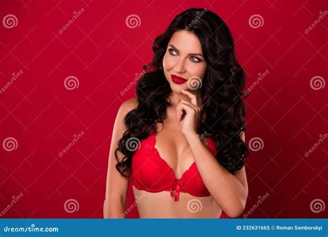 Portrait Of Attractive Cheery Pensive Bewildered Wavy Haired Nude Girl Choosing Deciding