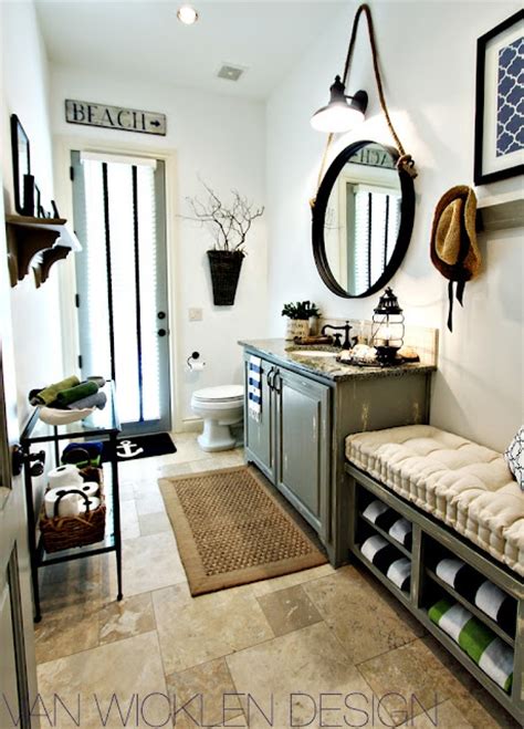 Fifty genius small bathroom decorating and layout ideas, design tricks, and more to make the most of even the tiniest spaces. Beach Bathroom Ideas To Get Your Bathroom Transformed : Beach Decor