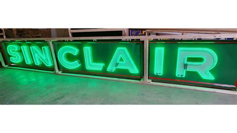 Sinclair Single Sided Porcelain Neon Sign For Sale At Auction Mecum