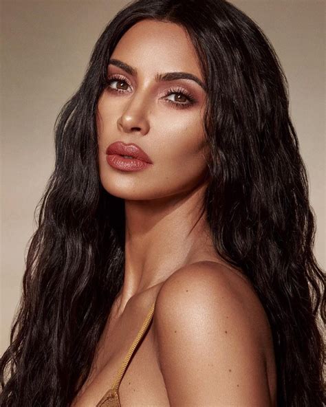Kim Kardashian Wears 'Classic' Makeup in KKW Beauty Ads ...