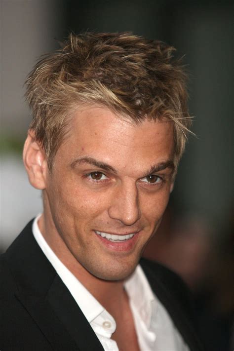 Aaron charles carter (born december 7, 1987) is an american rapper, singer, songwriter, actor, dancer, and record producer. Pin by Speyton on Aaron Carter | Aaron carter, Get ...