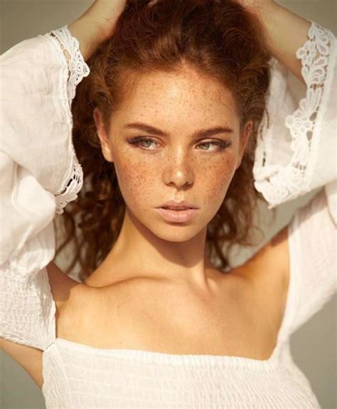 Pin By Island Master On Freckles Gingers Red In Redhead Beauty Real Beauty Beauty Pictures