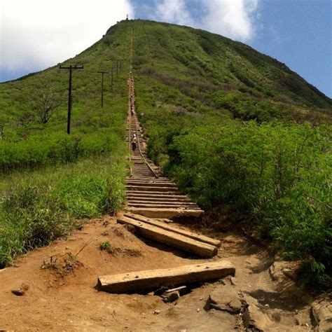 Koko Crater Stairs Oahu Oahu Vacation Country Roads