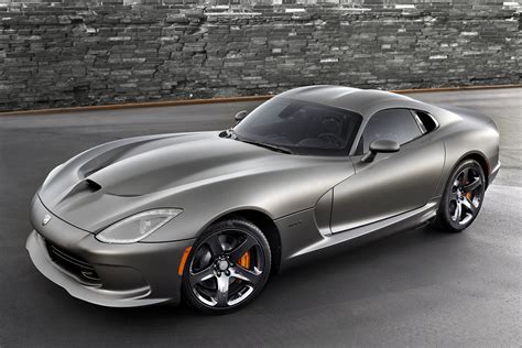 2014 Dodge Srt Viper Gts Gets Anodized Carbon Special Edition Package