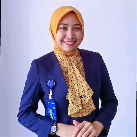Rahmil Lisna Sari General Banker Pt Bank Mandiri Persero Tbk