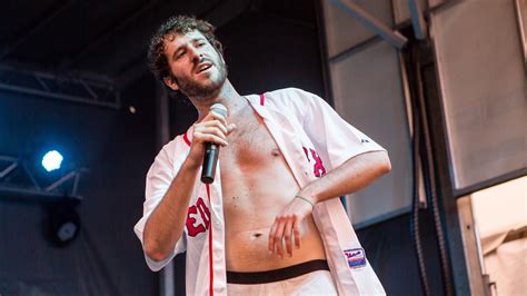 We Went There Comedy Rapper Lil Dicky Aims For Mainstream Success On