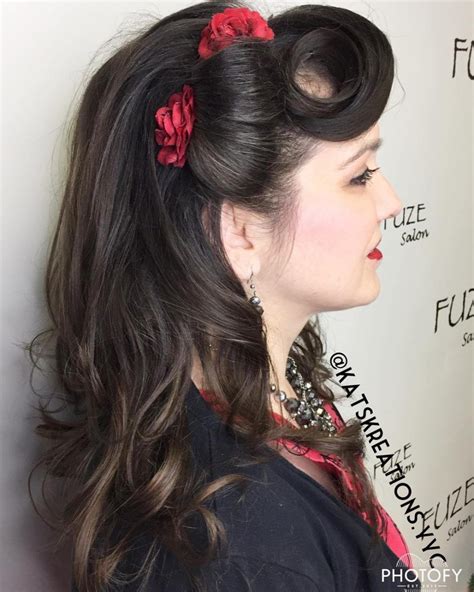 42 Pin Up Hairstyles That Scream Retro Chic Tutorials Included Vintage Hairstyles For Long