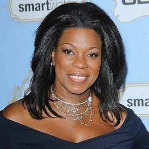 Lorraine Toussaint Is A Trinidadian American Actress And Producer Lorraine Toussaint Character