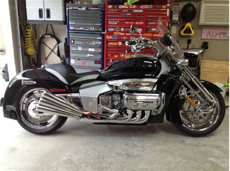 Salvage honda valkyrie runes for sale. 2004 Honda Valkyrie RUNE for sale on 2040-motos