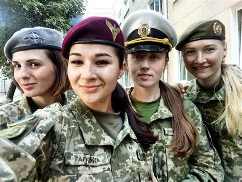 Pin On Ukrainian Military Women