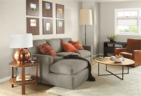 Accent your living room with a coffee, console, sofa or end table. 18 Fascinating Living Room Designs With Modern Round ...