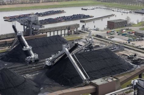 Glencore Anuncia Que Limitará Su Producción De Carbón Ante Presión Por