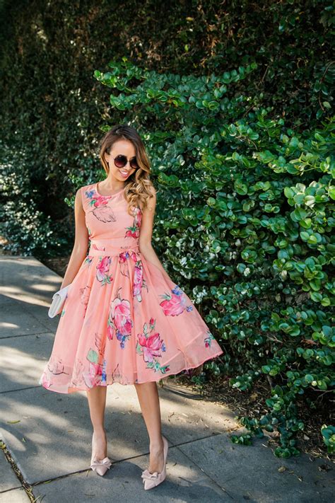 What you must keep in mind is that you should wear an outfit. Casual dress for wedding guest - phillysportstc.com