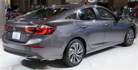 Overview variants specifications reviews gallery compare. File:2019 Honda Insight Hybrid Touring rear 4.2.18.jpg ...