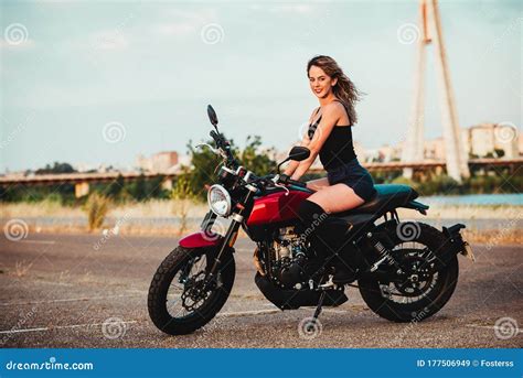 Naked Girls Riding Motorcycles Telegraph