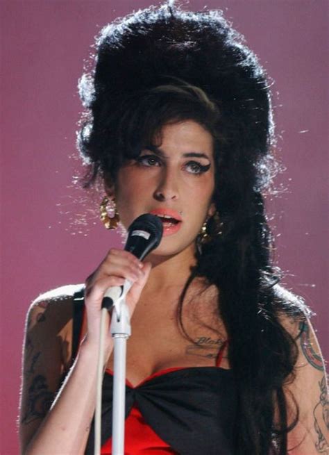 Amy Winehouse Amazing Amy Women Of Rock Pop Rock Sex Symbol Celebs Celebrities Female