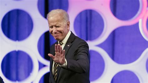 Biden Foundation To Suspend Operations When Former Vp Enters 2020 Race Cnn Politics