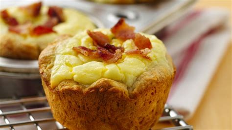 That means you can spend more time with your family, and more time eating. Bacon Quiche Biscuit Cups Recipe - Pillsbury.com
