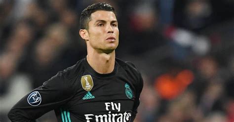 Cristiano ronaldos heisse freundin deshalb macht der. Frau verklagt Cristiano Ronaldo: Der Vorwurf könnte ihm ...