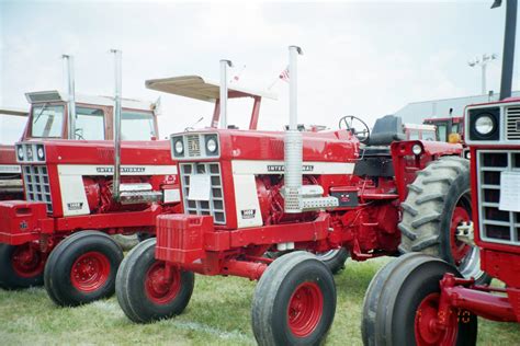 145hp 1468 International Harvester Tractors Ih