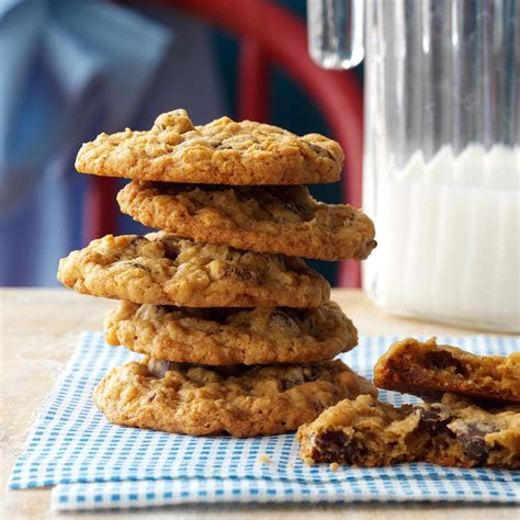 Chewy Oatmeal Cookies Recipe Taste Of Home