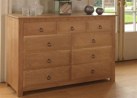 9 Drawer Chest Of Drawers In Solid Wood Revival Beds