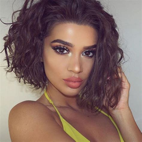 See This Instagram Photo By Exteriorglam 17 6k Likes Queen Makeup