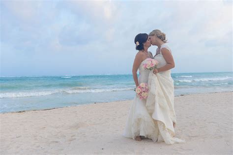 Jessica Jennifers Dreamy Destination Wedding In Tulum Brides Be Destination Wedding