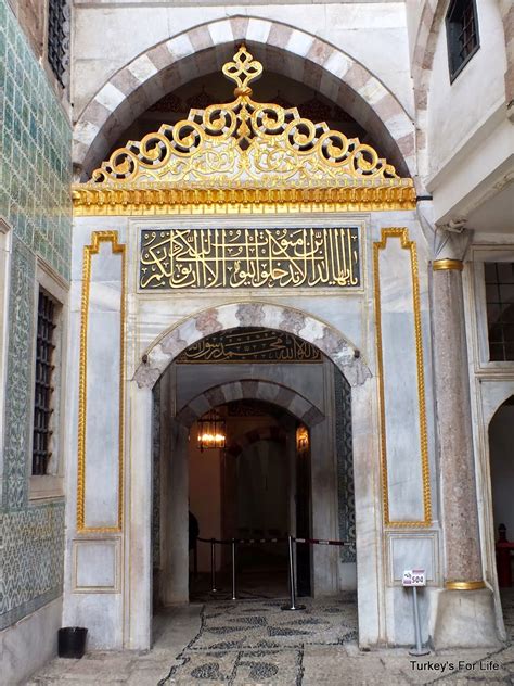 Visiting Topkapı Palace Istanbul • Turkeys For Life Topkapı Palace