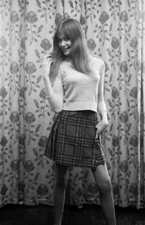 Pin By Petyr Lz On Horror Madeline Smith Actresses Old Models