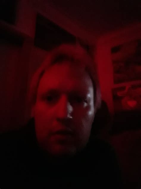 Rogner paule - Ava Max Fan Art (43994744) - Fanpop