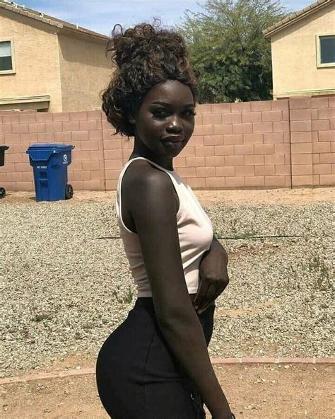 Pin By Ro O On DS In 2019 Beautiful Black Women Dark Skin Beauty