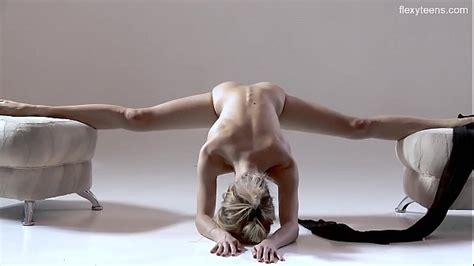 Russian Hot Hairy Gymnast Rita Mochalkina Xxx Videos Porno M Viles