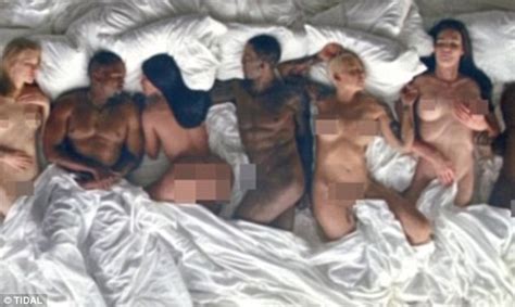 Kim Kardashian Warns Kris Jenner About Kanye Wests Famous