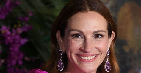 julia roberts shares rare photo of her twins as they celebrate their 18th birthday trendradars
