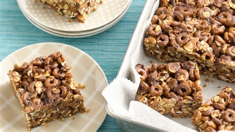 Once all the ingredients are mixed. No-Bake Oatmeal Chocolate Chip Cookie Bars recipe from ...