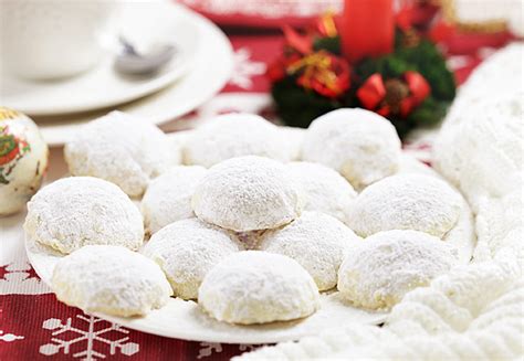 Lei tretze dessèrts) are the traditional dessert foods used in. Russian Tea Cakes | Kitchen Nostalgia