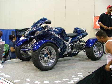 Suzuki Hayabusa 4 Wheeler Trike Motorcycle Custom Sport Bikes