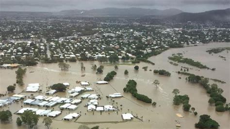 townsville flooding 400mm of rain in a day more to come the courier mail