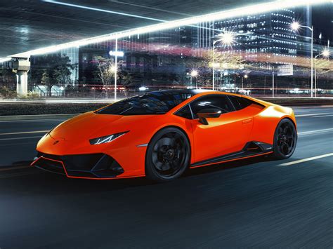 The 2021 lamborghini huracan sto has been officially revealed. Lamborghini präsentiert Huracan EVO Fluo Capsule - AutoGuru.at