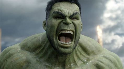 Mark Ruffalo Says Thor Ragnarok Begins Three Part Story Arc For Hulk