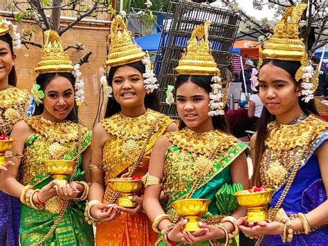 Cambodias Biggest Festivals Xuan Son Travel