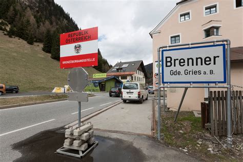 Das geht aus einer verordnung von innenminister karl nehammer (övp) hervor. Österreich droht mit dichtem Brenner, Tirols Polizeichef ...