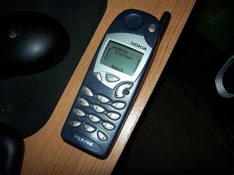 The nokia 3310 is a gsm mobile phone announced on 1 september 2000, and released in the fourth quarter of the year, replacing the popular nokia 3210. The Brick | My old Nokia 5000 Series phone. The old girl ...