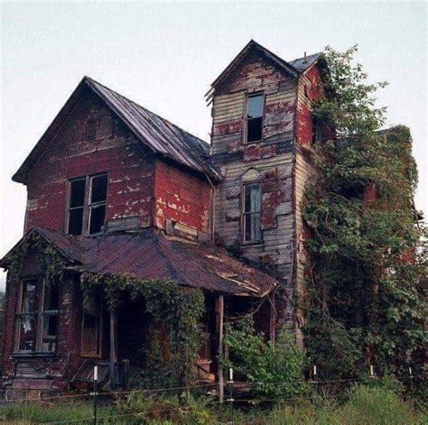 Abandoned Mansion For Sale Abandoned Farm Houses Old Abandoned
