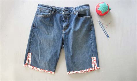 Diy Jean Shorts From Pants How To Turn Jeans Into Shorts Craftsy
